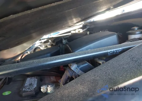 2014 Toyota Camry Le z USA, uszkodzony, nr VIN 4T1BF1FK4EU775791